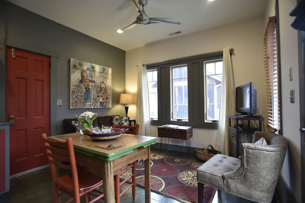 Sitting area, with TV, local TV service only, DVD player & DVD's provided