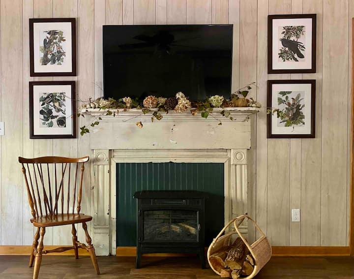 Quiet 2 Br Cottage In The Woods - Middleton, TN