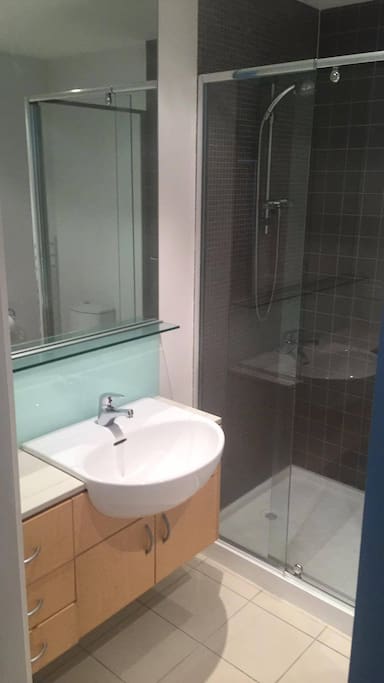 ENSUITE bathroom for your own privacy.