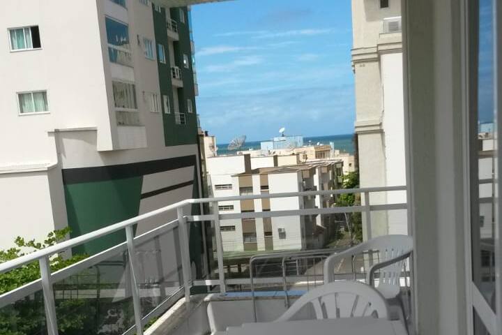 Apartamento a 200 metros da praia! Lindo!