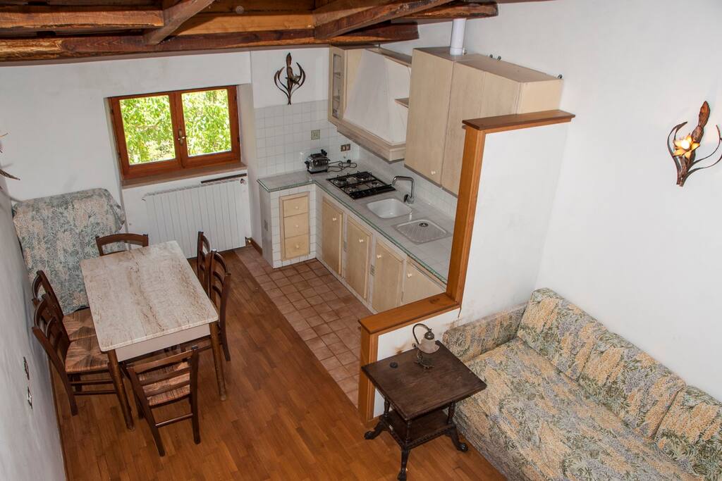 Fully equipped kitchen