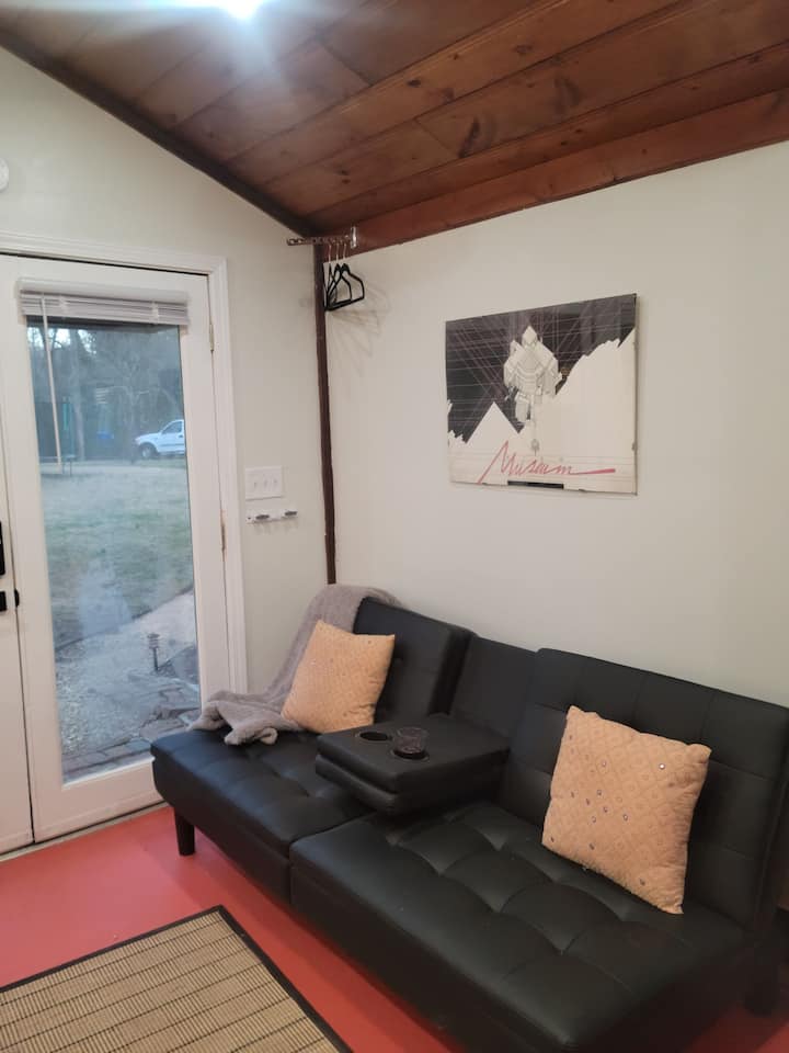 Serenity In The City 1 Bedroom 1 Bath Tiny Home - South Fulton, GA