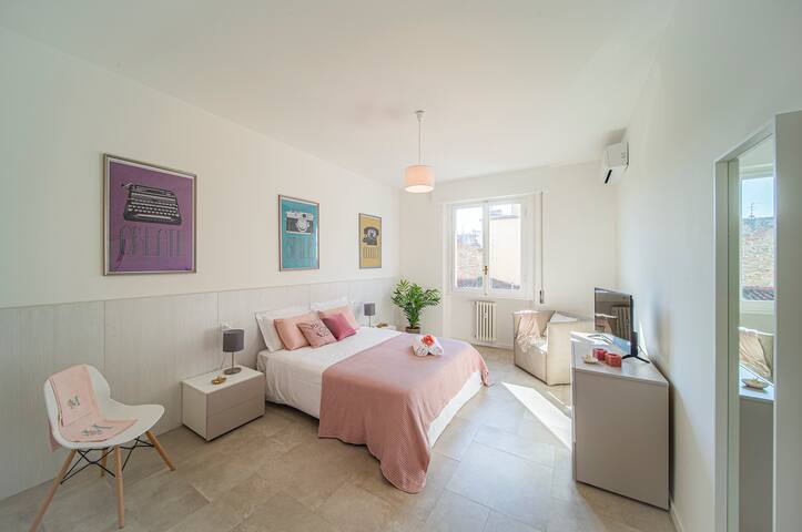 San Frediano Jewel gallery image 5