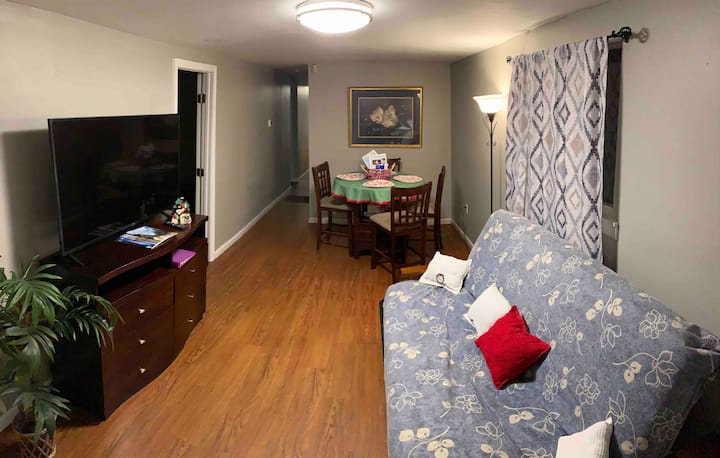 Pleasant, Bright 3 Bedroom Cottage - Hattiesburg, MS