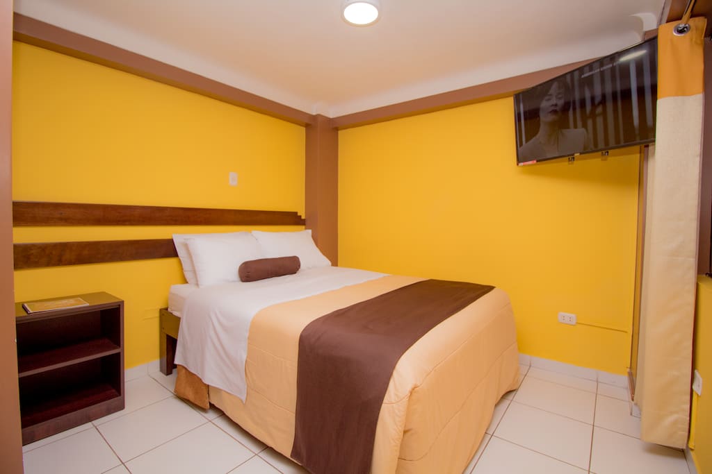 Matrimonial con baño privado
