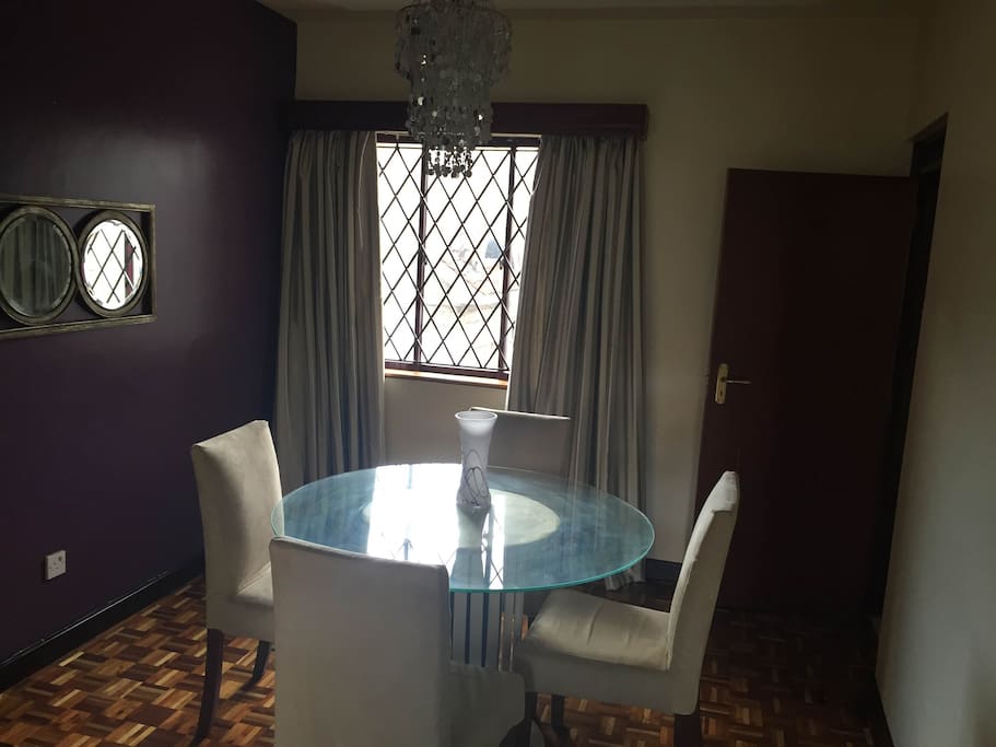 Dining Room - 4 seater (but space for more)