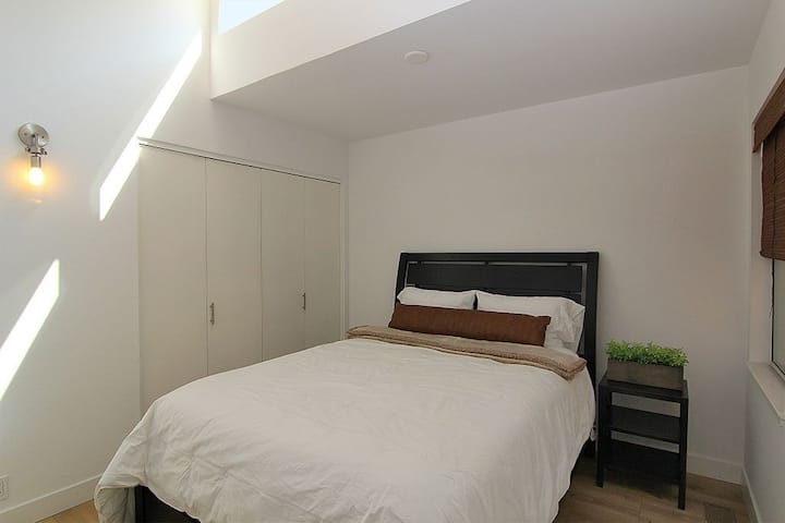 Bedroom 2 with queen bed