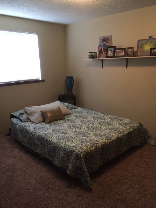 Queen Tempurpedic