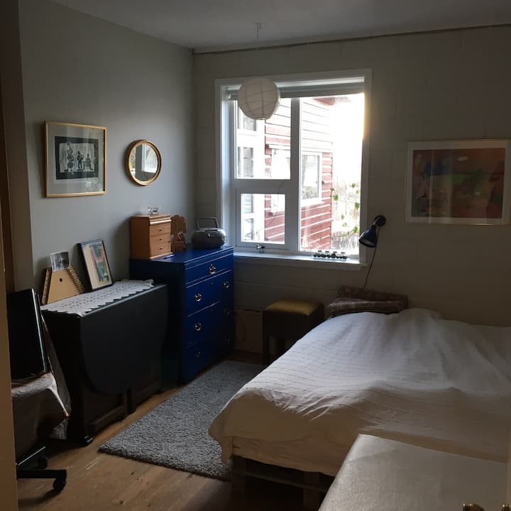 غرفة النوم 2