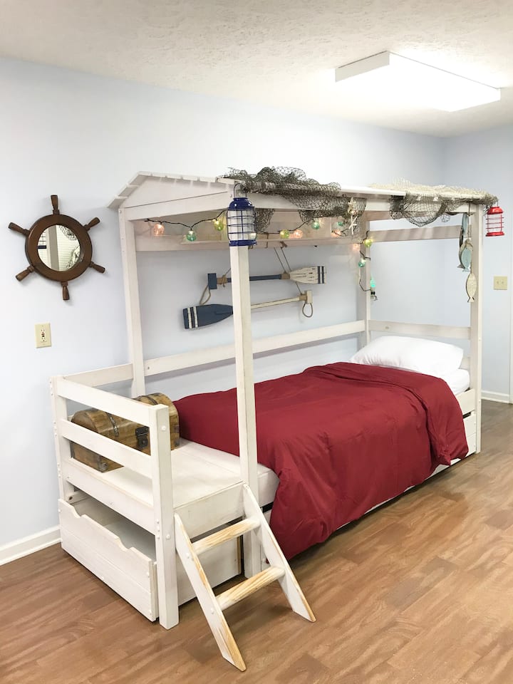 Spálňa č.5,4 lôžka
