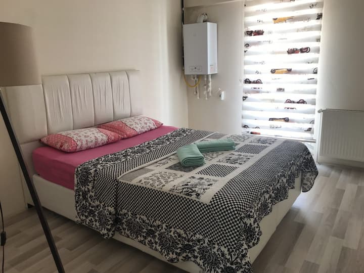 ÜNi̇versi̇te Ve Hastaneye 10 Daki̇ka - Adana