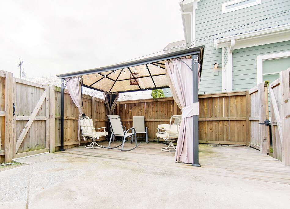 Cabana in back yard