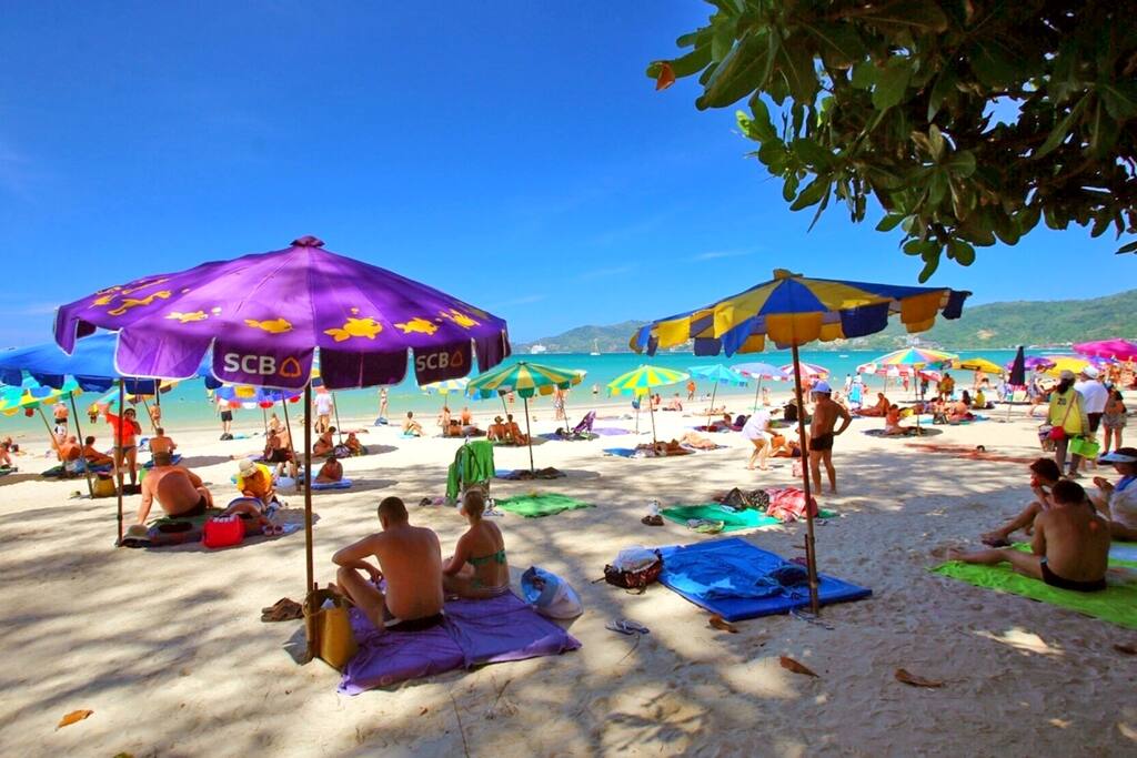 Stretch of Patong beach you will reach with 20min walk from the apartment.