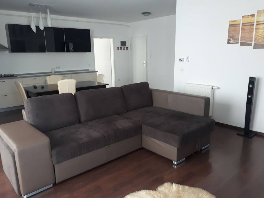 Extendable sofa