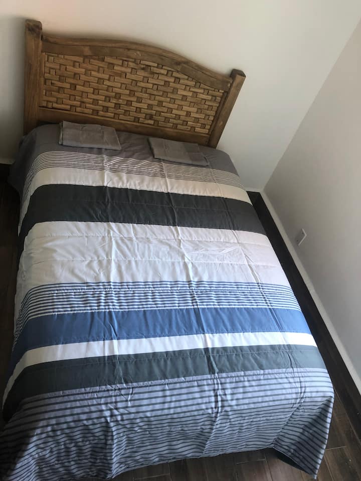 cama matrimonial