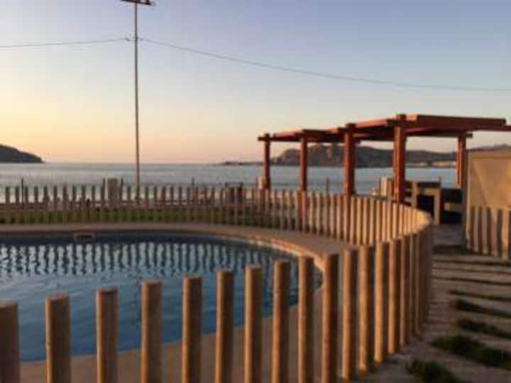 Apartament kondominial bahía horizontonte, apartamenti 405 kati 4.
Ndërtesa Bahía 