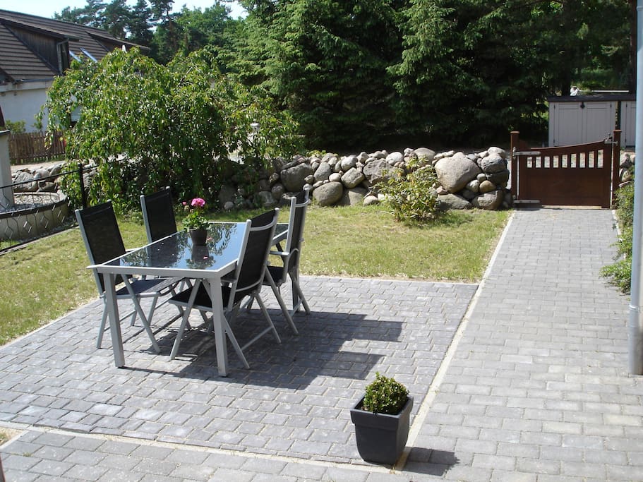 Terrasse mit Grillplatz