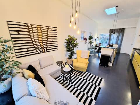 Modern guesthouse in Hilversum
