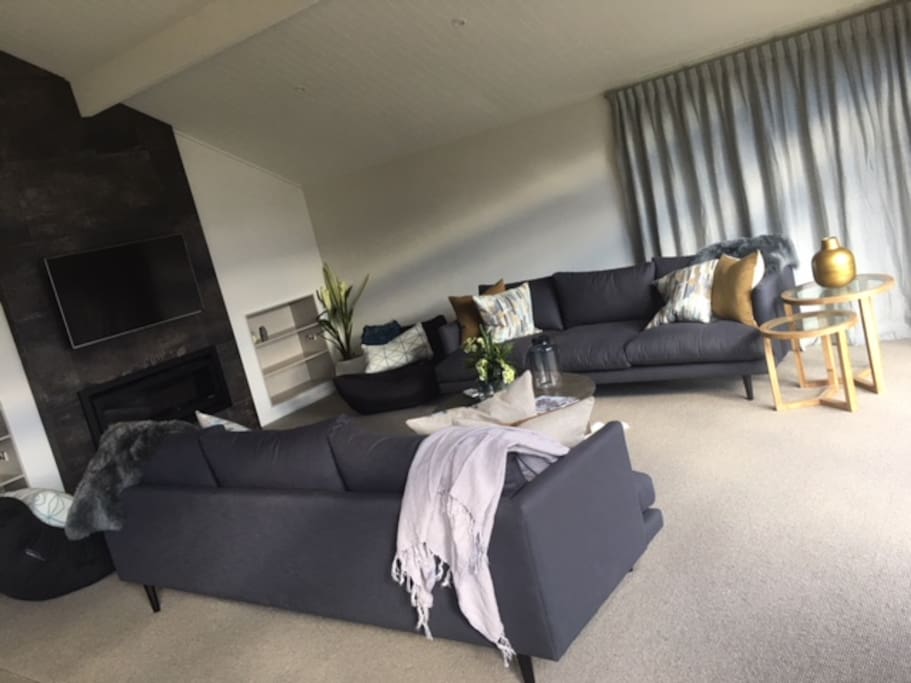Living and Tv area