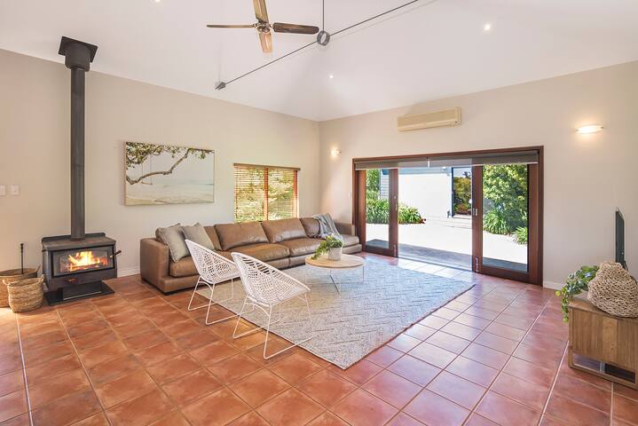 Margaret River Manor – amazing manicured gardens* gallery image 3