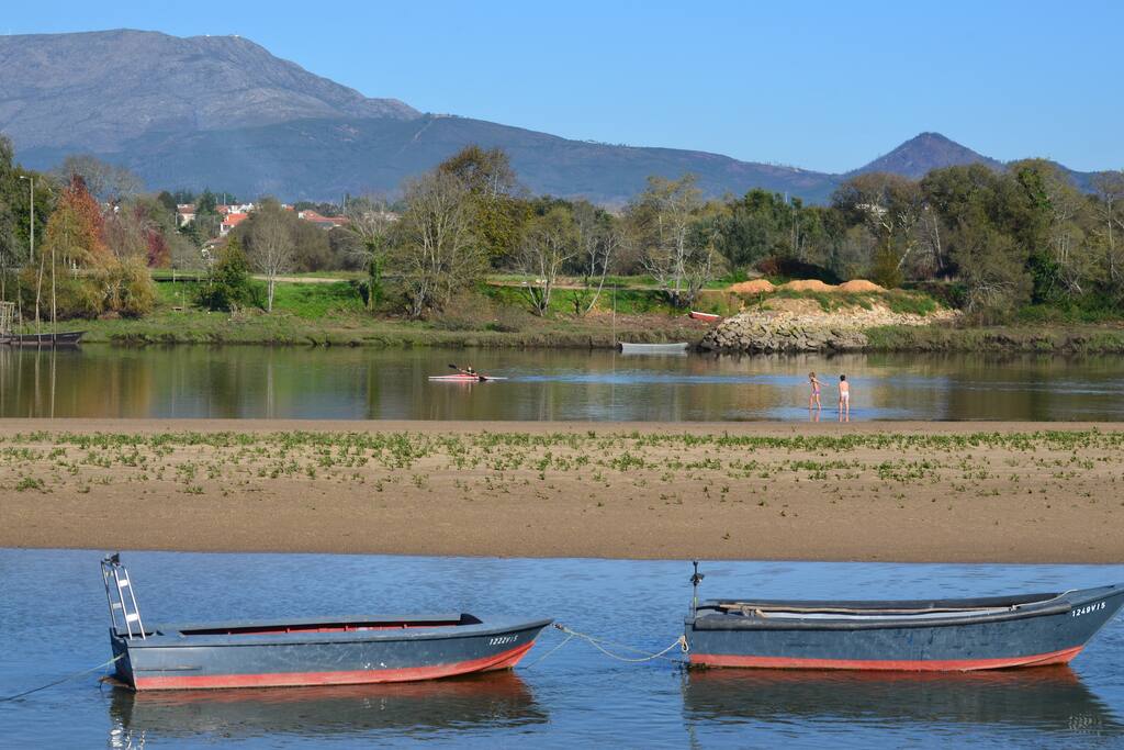 Margem Rio Lima - Passagem