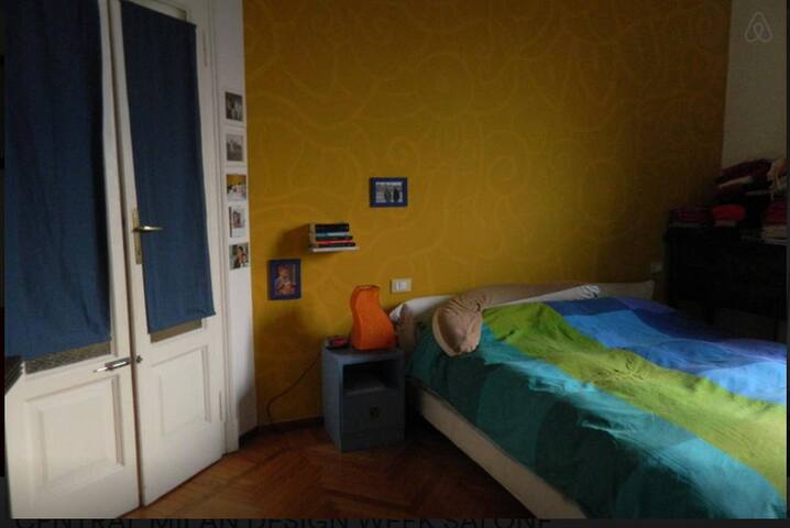 Wonderful apartment Garibaldi Isola with terrace gallery image 5