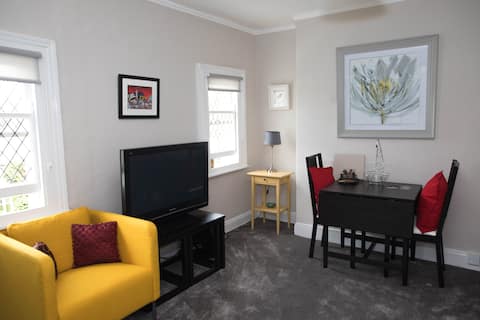 Characterful apartment in convenient location.