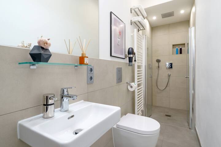 4-Bedrooms Apartment (130sqm) with 2 Bathrooms gallery image 4