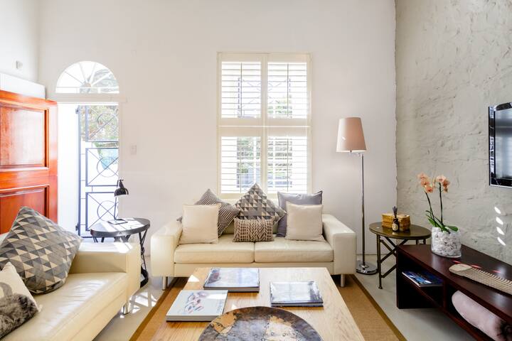 See Table Mountain from a Historic Home gallery image 3