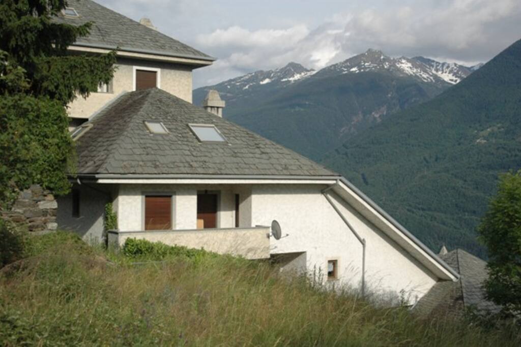 Condominio con vista sulla valle