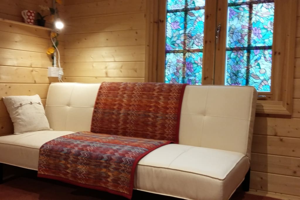 Sofa drops down in seconds for bed