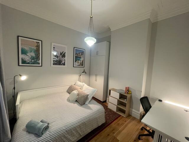 3bd Comfort and Class for the Royal Melbourne Show gallery image 3