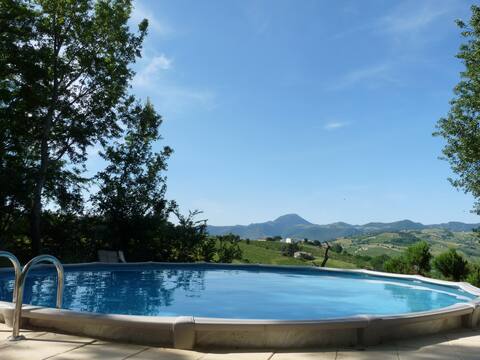 Apartment for 4 pers. with pool, min stay 5 nights