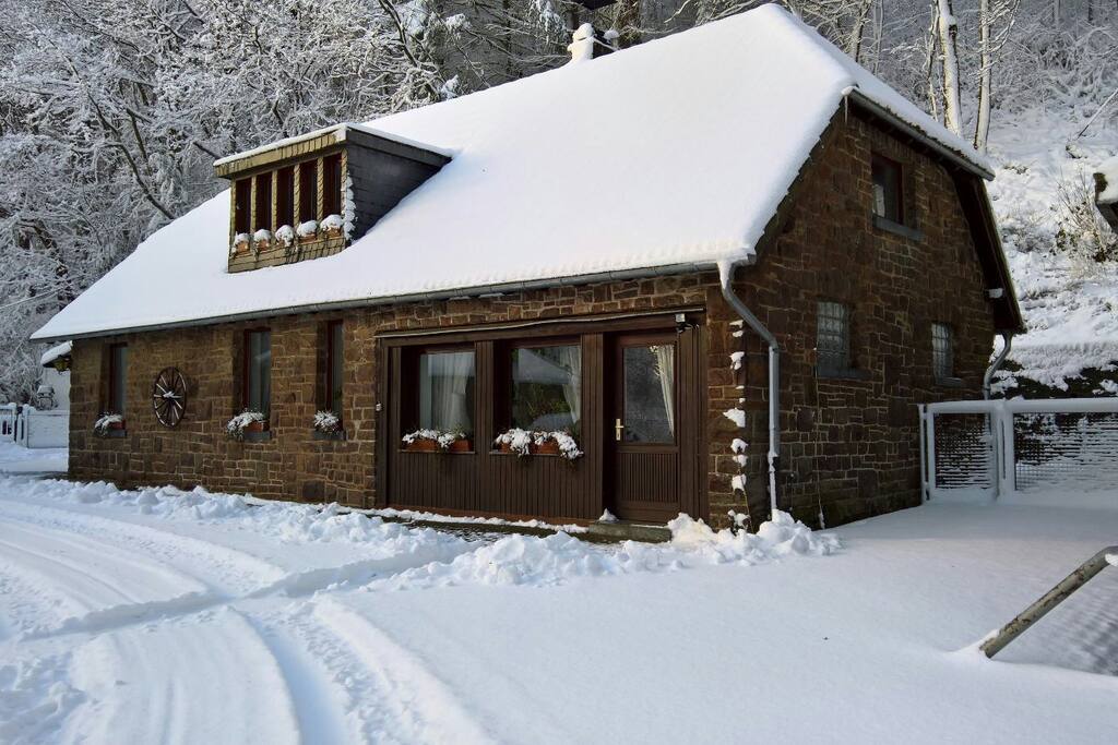Bei der Schneehöhe macht Rodeln Spaß!