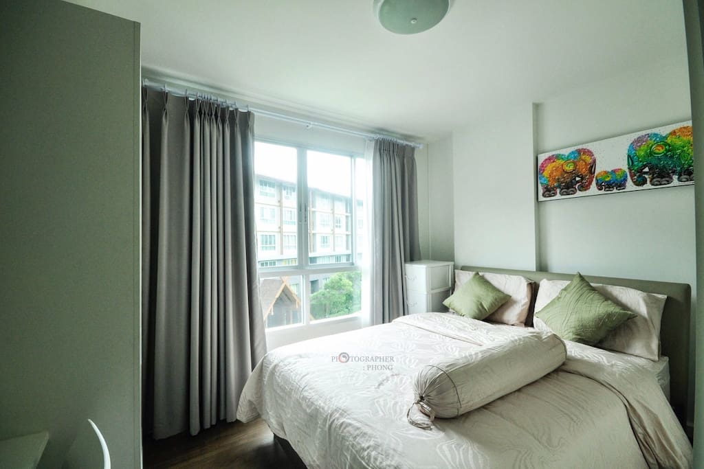 Full bedroom furniture