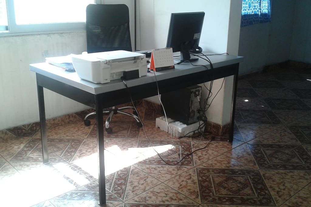 Office: Computer, Internet and Printer