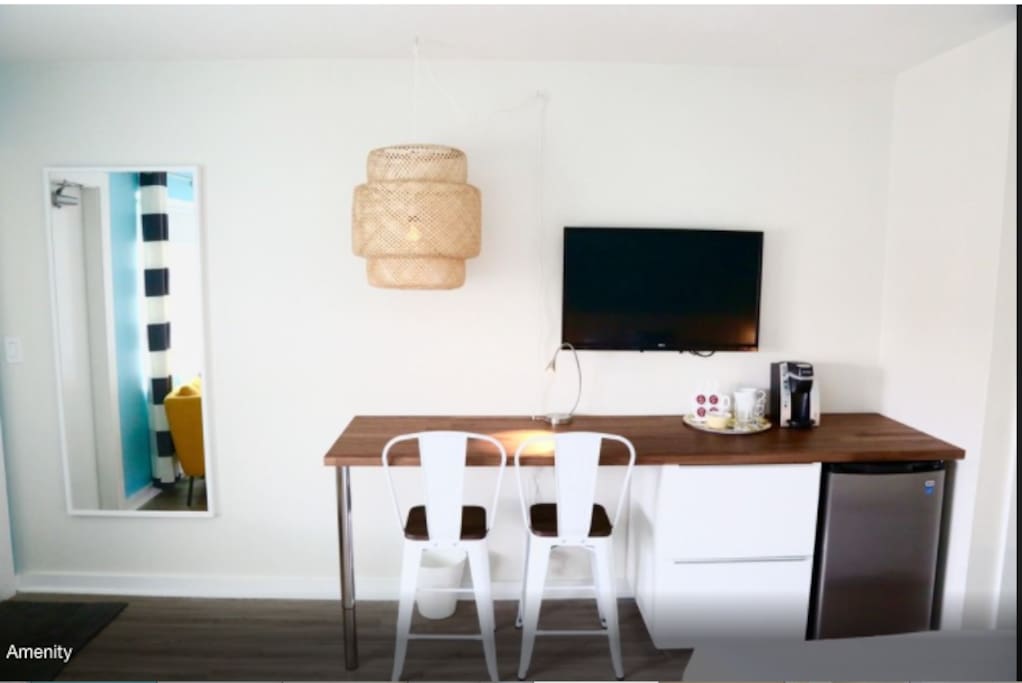 TV/Coffee stand/Desk