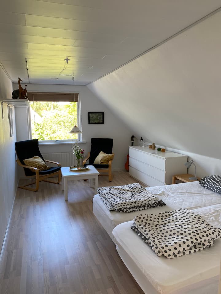 Jedna od dvije sobe za najam