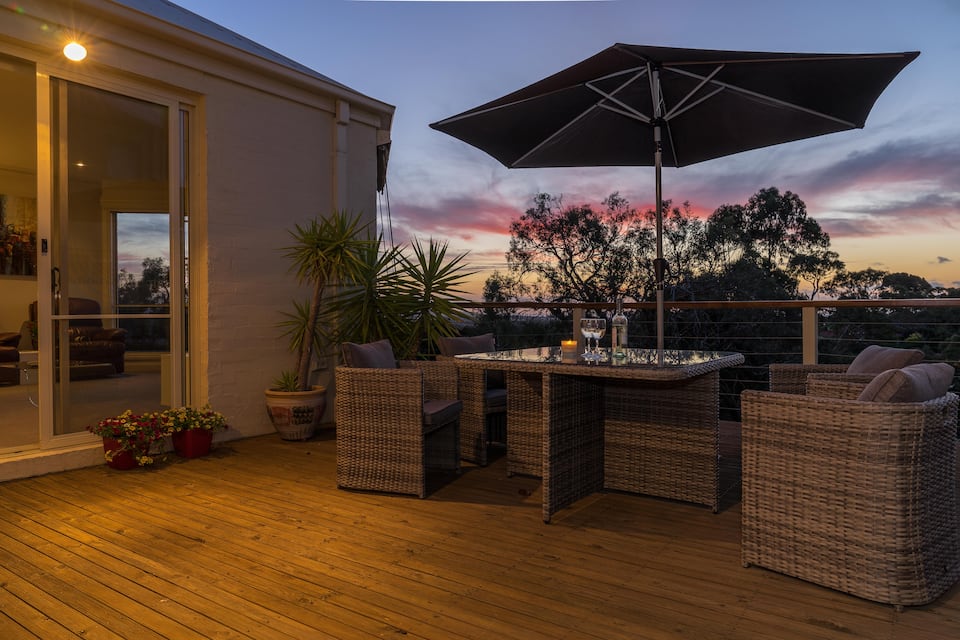 Mount Eliza Sunset Apartment — photo 1