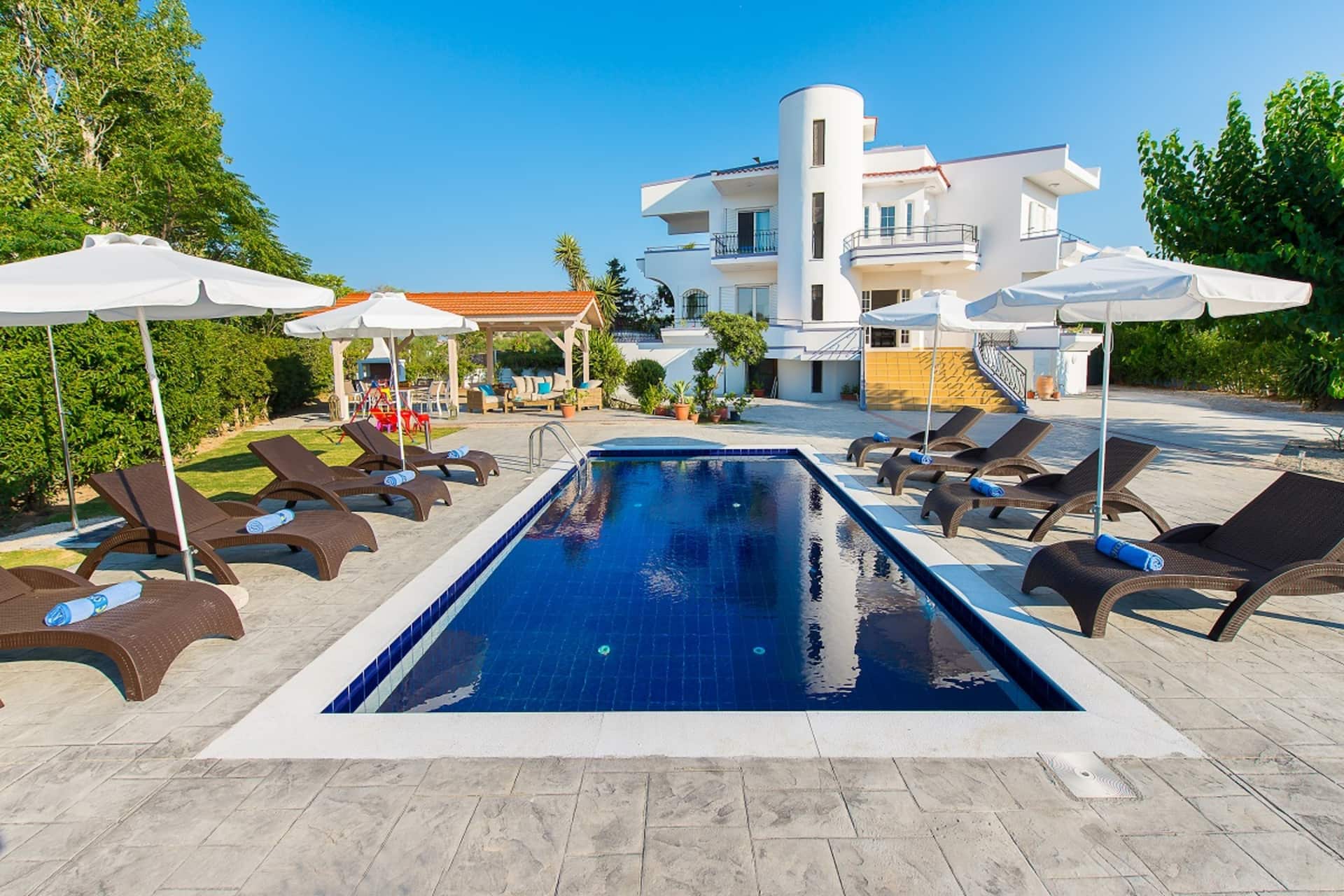 Giovanni Pool Villa Sandy beach 50 m away — photo 2