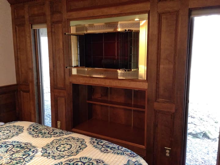 Woodless, fume less cozy fireplace in bedroom