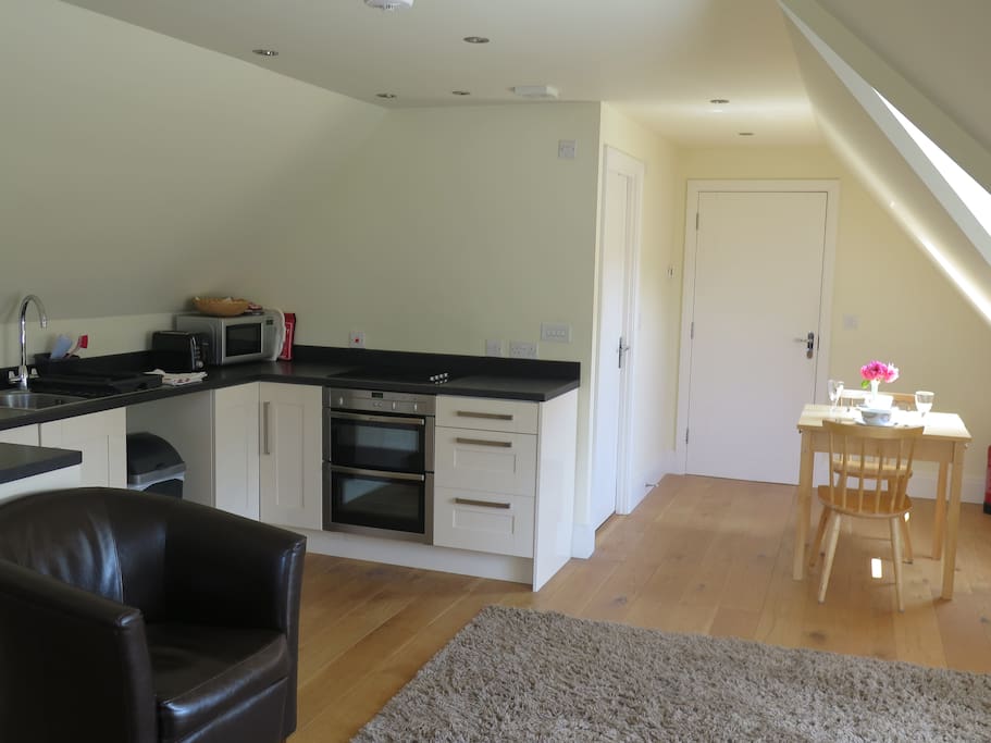 Studio Kitchen & Dining Table