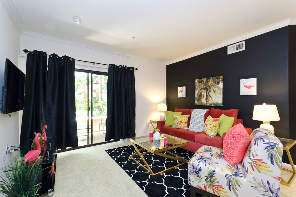 Gorgeous spacious living room with custom paint work