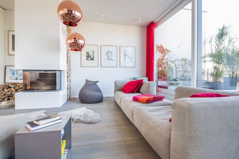 Leistungsstarkes Airbnb: 180 m² penthouse in Mitte with sauna in Prenzlauer Berg