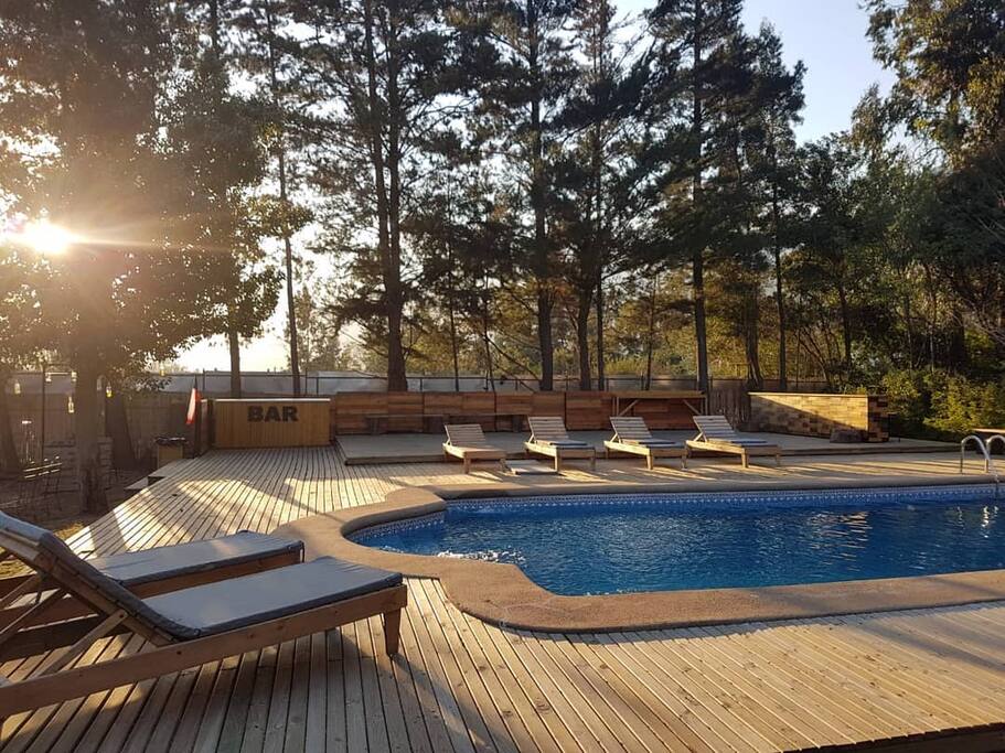 HERMOSA CABAÑA EN EL CAJÓN DEL MAIPO, 4 PERSONAS. - Cabañas en alquiler
