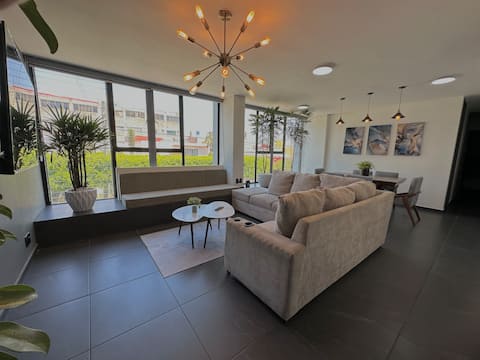 AR Suites 2: The Causeway