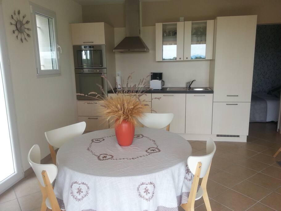 coin cuisine et salle à manger