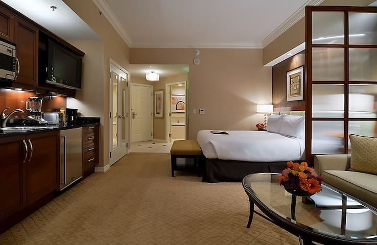 MGM Signature Luxury Suite Strip$86,No Resort Fee