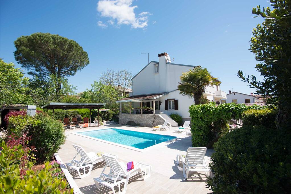 Rivoli holiday home