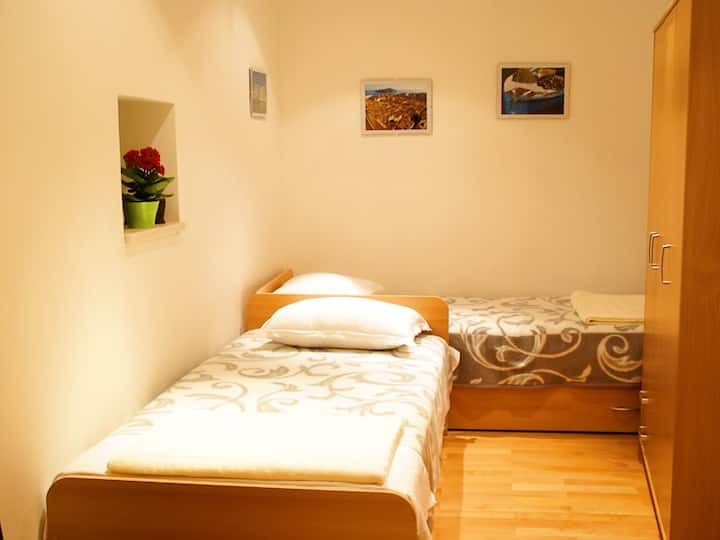 Apartment Adriana Walking distance